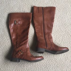 Wide calf boots, brown leather, Size 7.5